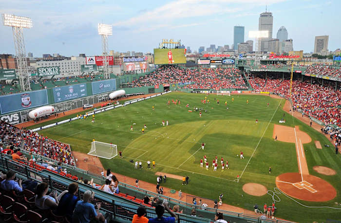fenway-2014-a_v_Liverpool.jpg